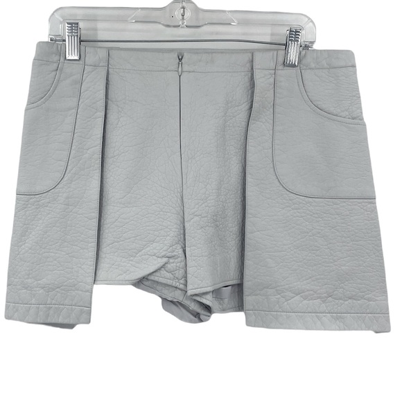 💕SALE💕 NWT Nasty Gal Leather Nightwalker Origami Layered Shorts - Picture 5 of 13